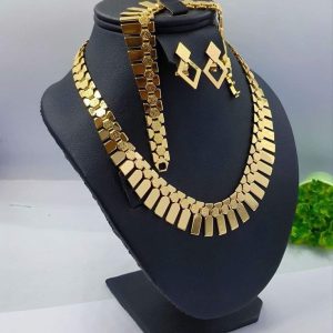 18K Yellow Gold Curb Chain