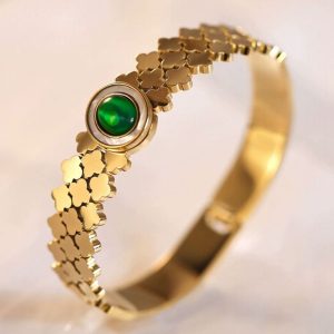 Freya Solitaire Engagement Ring